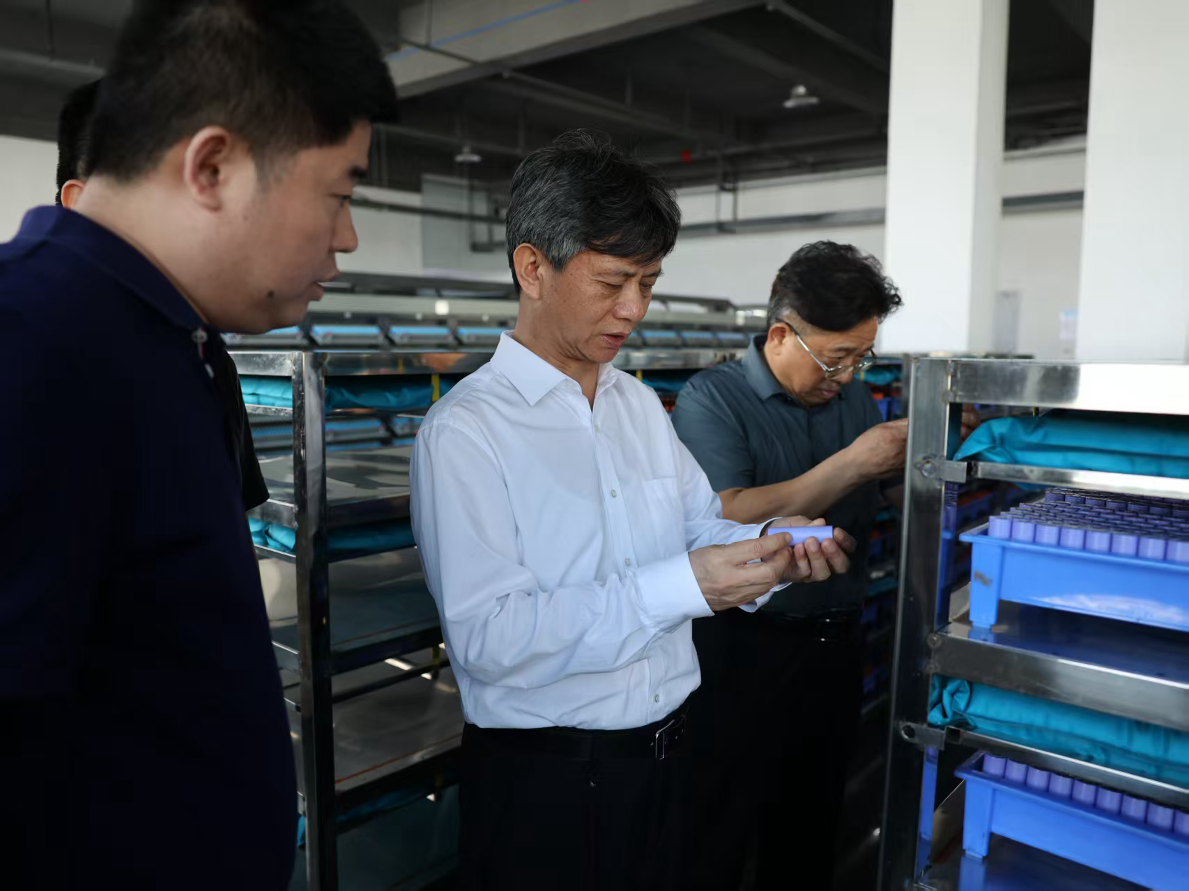 余正琨到宜春市调研绿色低碳发展改革工作